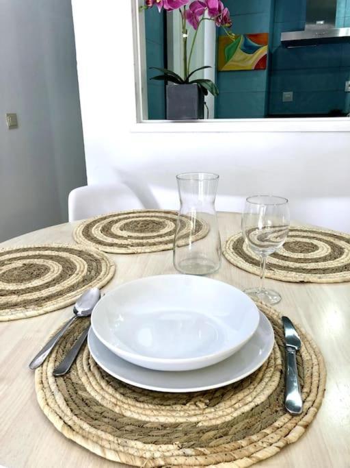 En Patio Sevillano Alameda-Isla Magica Екстер'єр фото