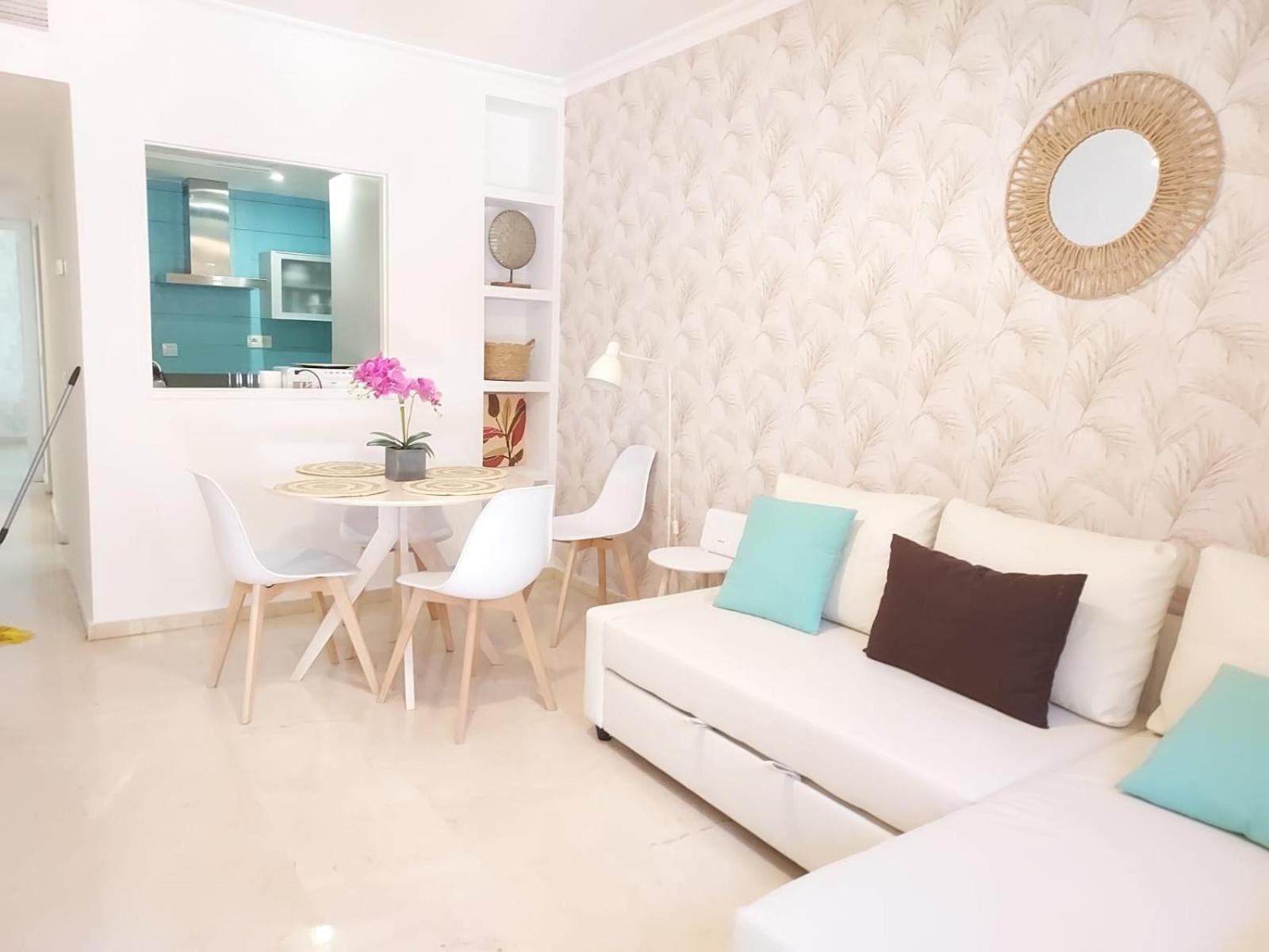 En Patio Sevillano Alameda-Isla Magica Екстер'єр фото